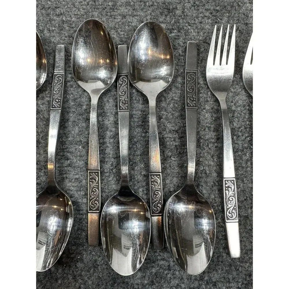 VINTAGE‎ AMEFA HOLLAND FLATWARE 12 PIECES 4-KNIVES 2-FORKS 5-SPOONS